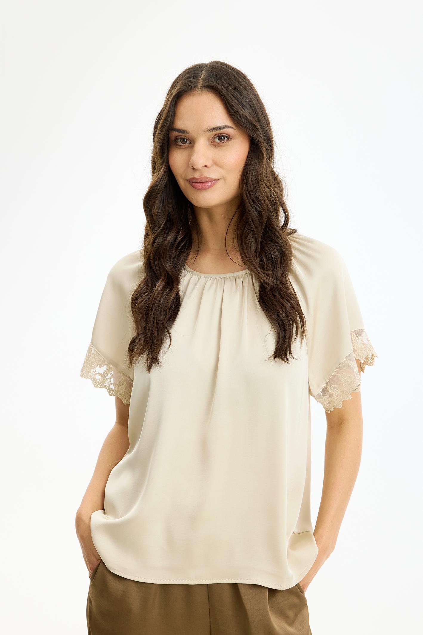 Faye blouse