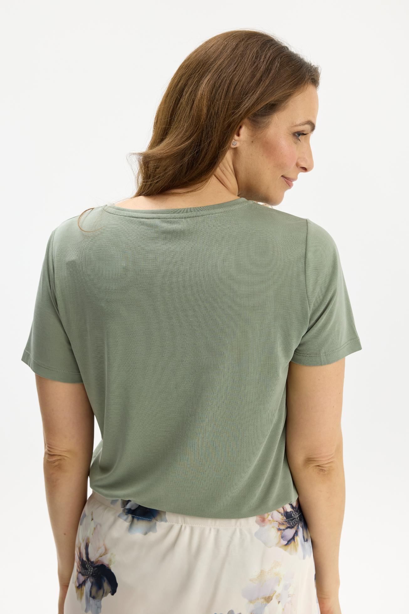 Nina round neck t-shirt