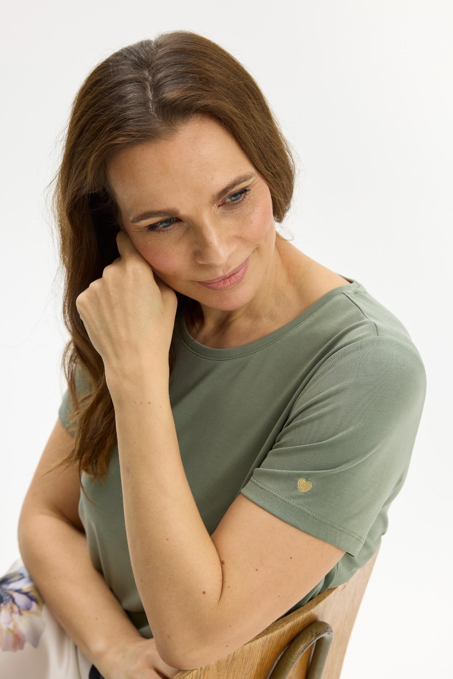 Nina round neck t-shirt