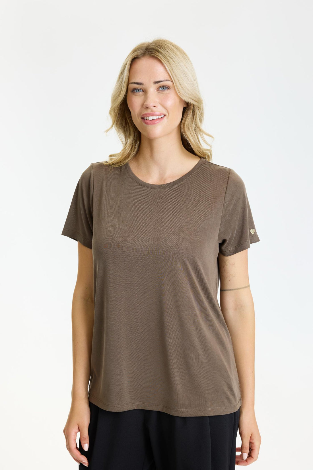 Nina round neck t-shirt