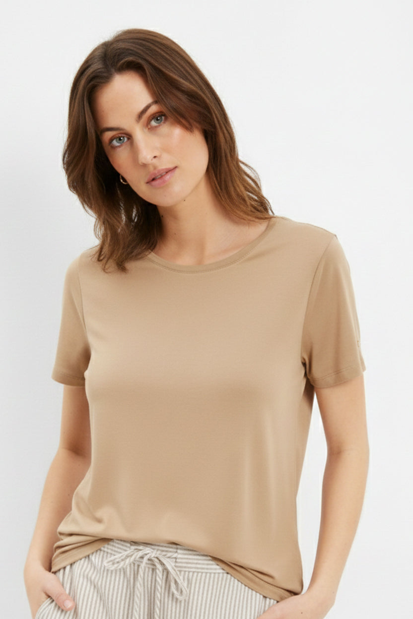Nina round neck t-shirt