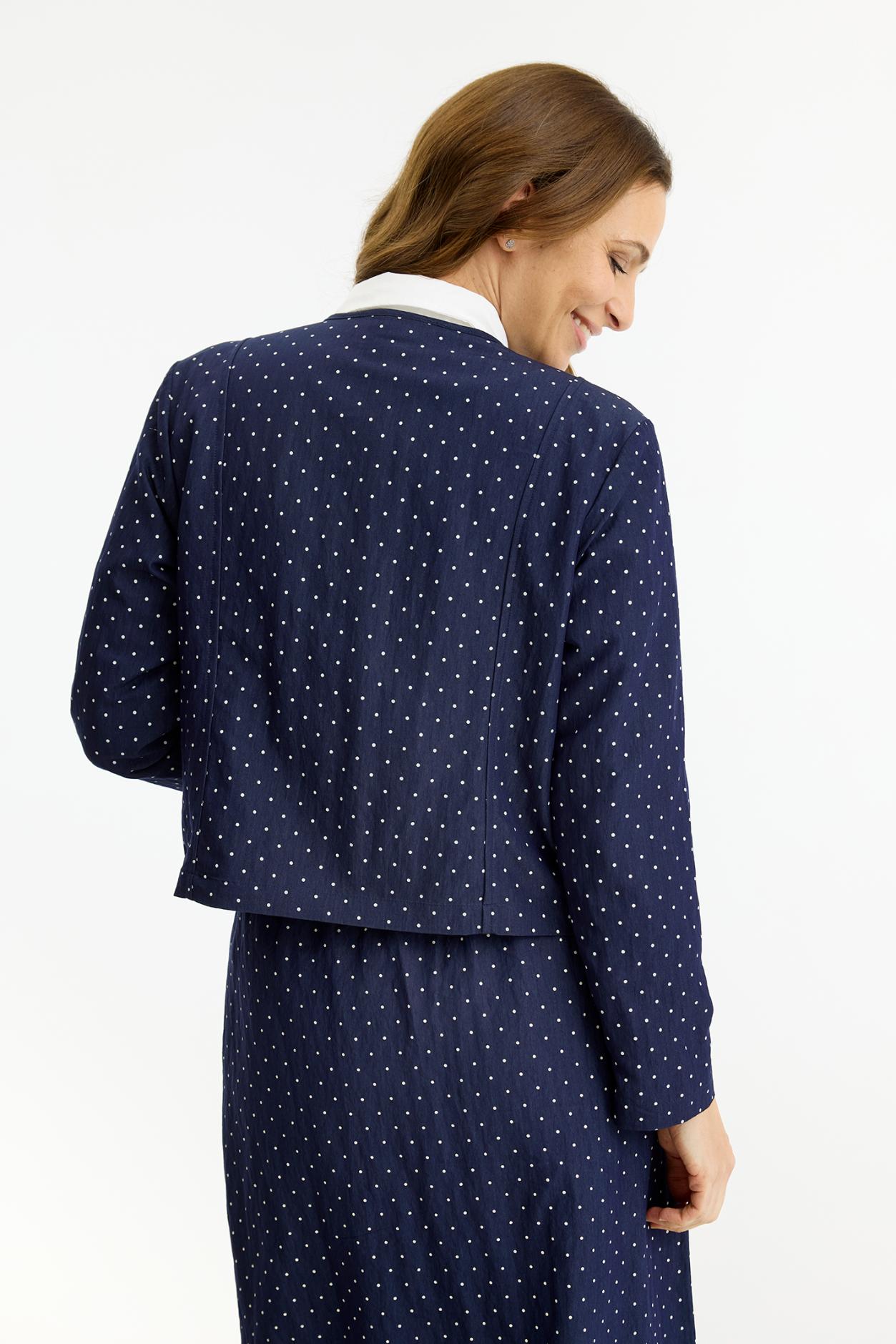 Donna jakke med broderi