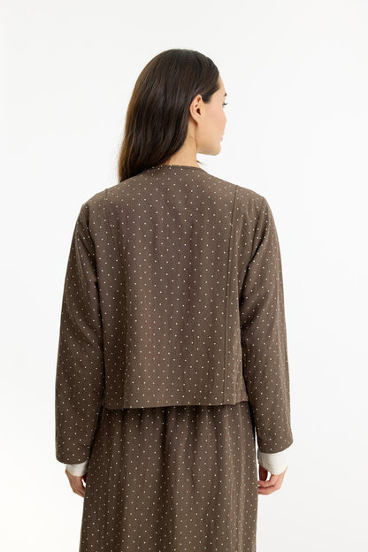 Donna Jakke med broderi