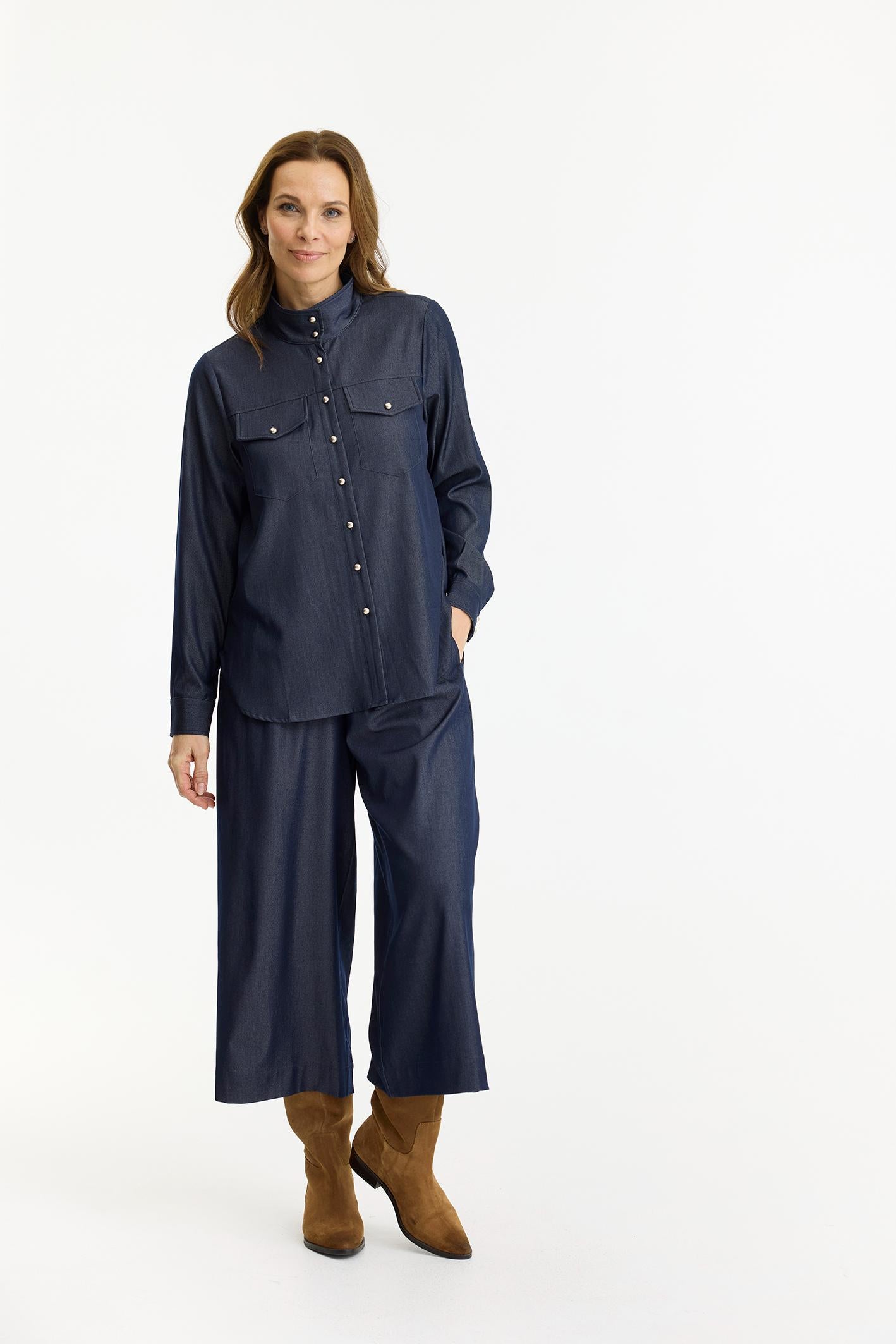 Hannah shirt