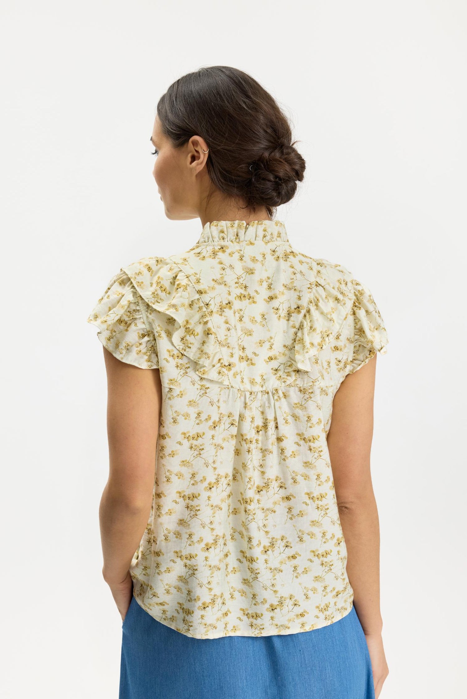 Same frill shirt