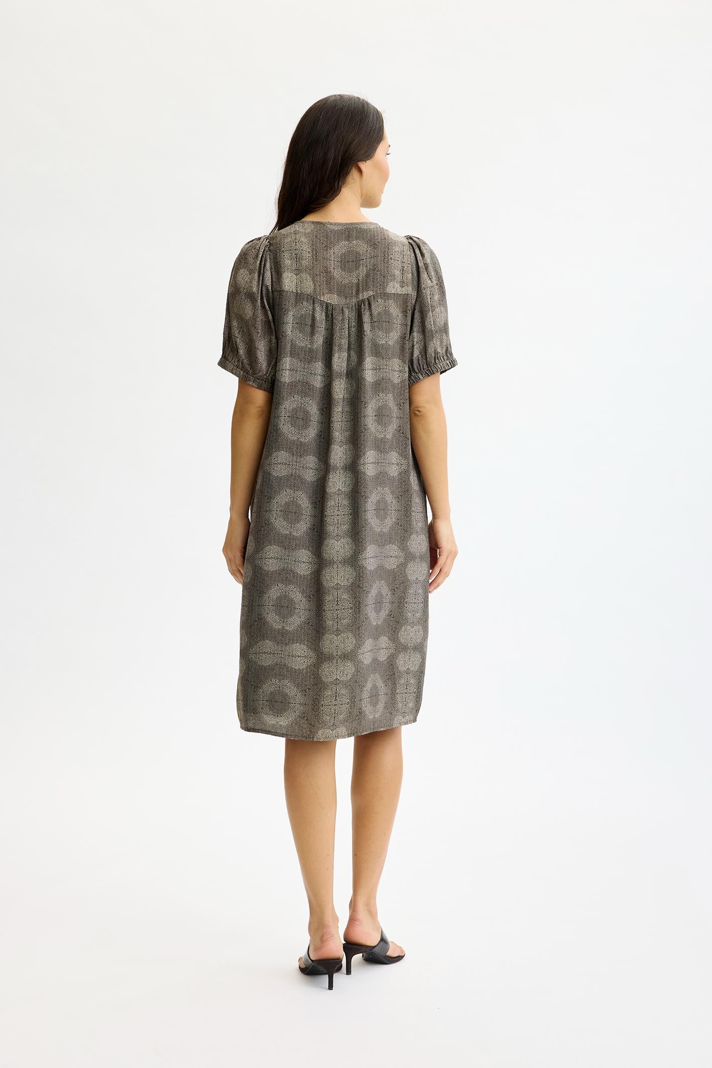 Oli dress