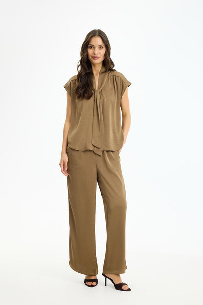 Faye blouse