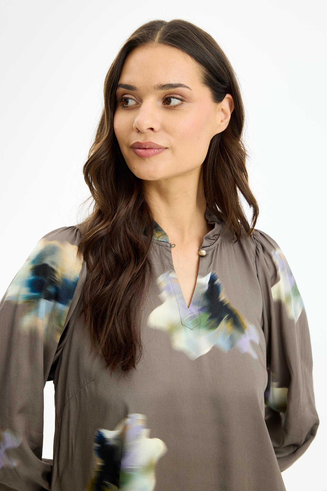 Scottie blouse