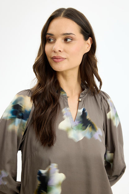 Scottie blouse