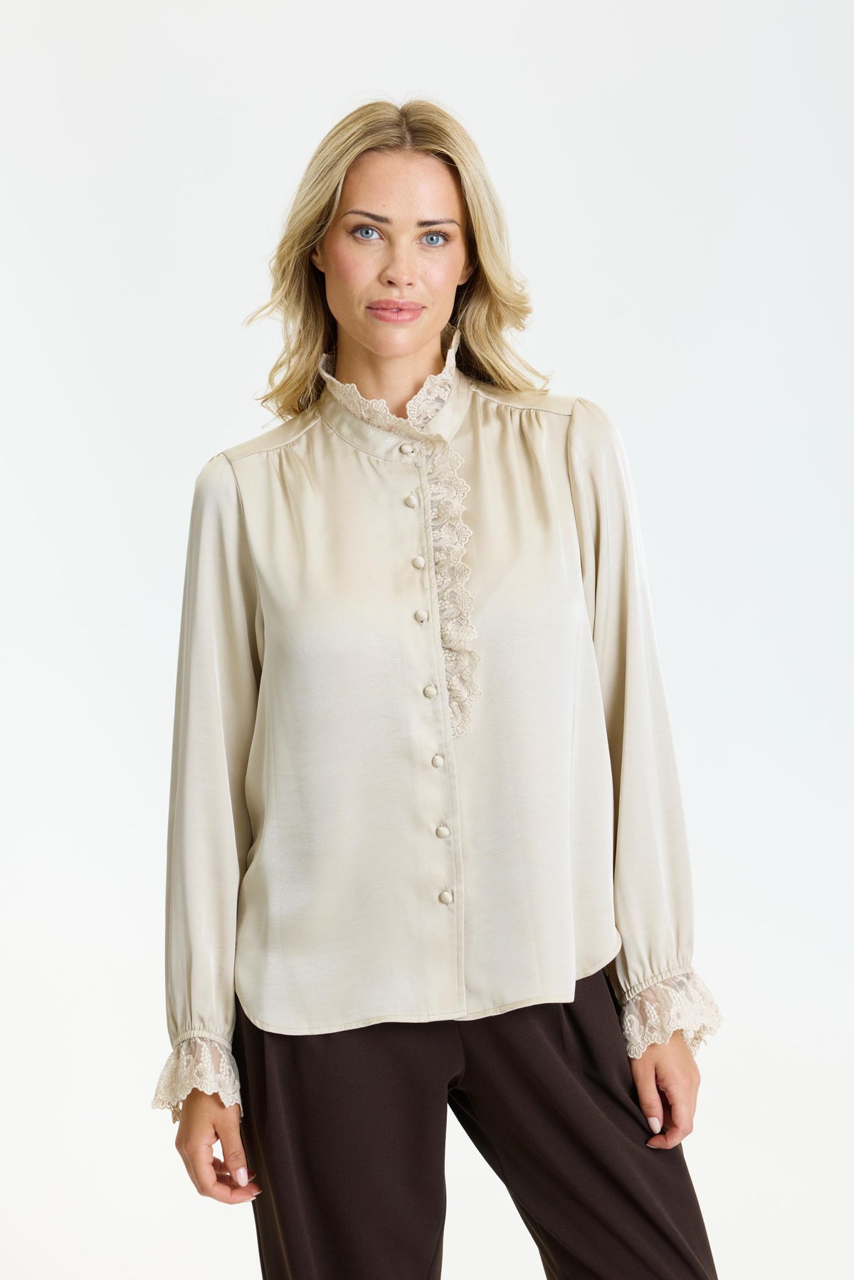 Faye shirt