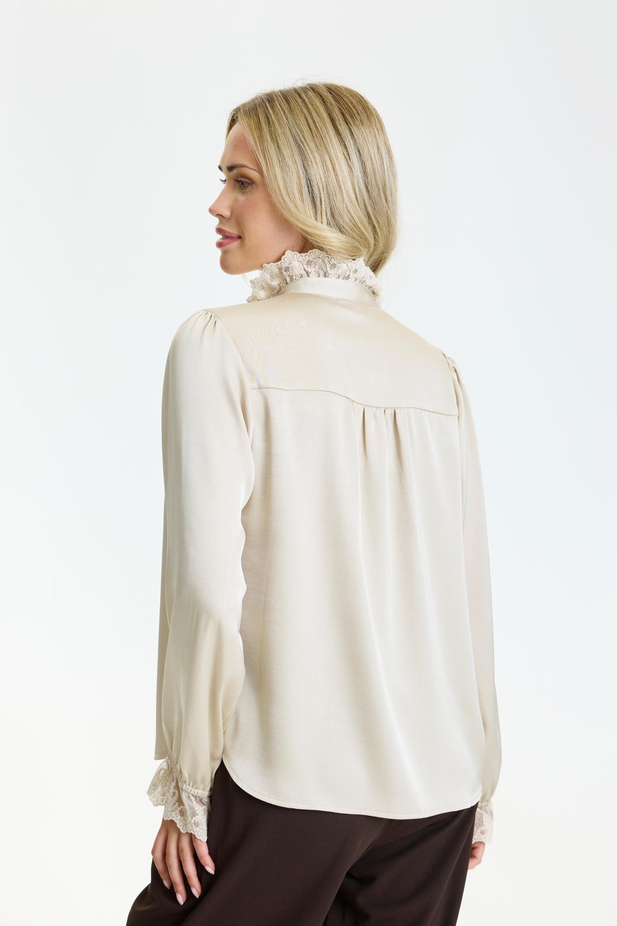 Faye shirt