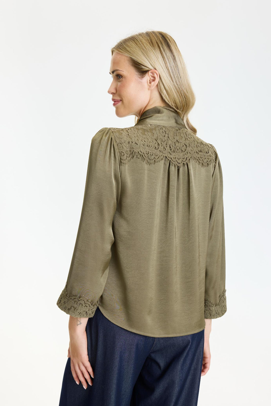 Faye blouse