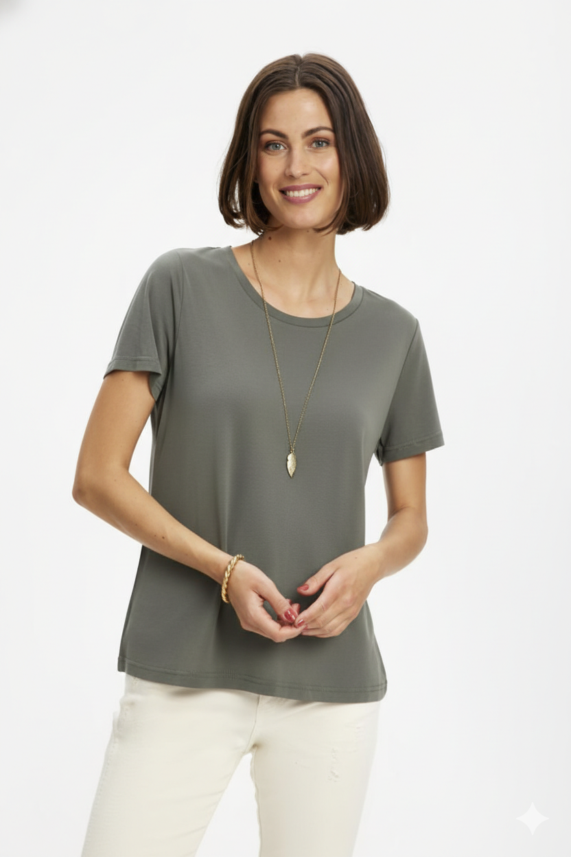 Nina round neck t-shirt